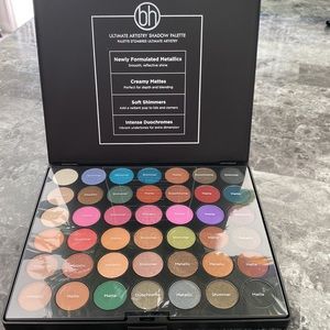 Bh studio pro 42 shadow pallete